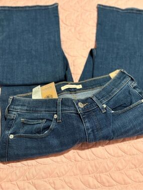 Levi's Women's Straight Leg Jeans in Dark Blue Denim